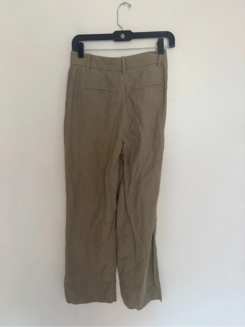 Aritzia trousers effortless